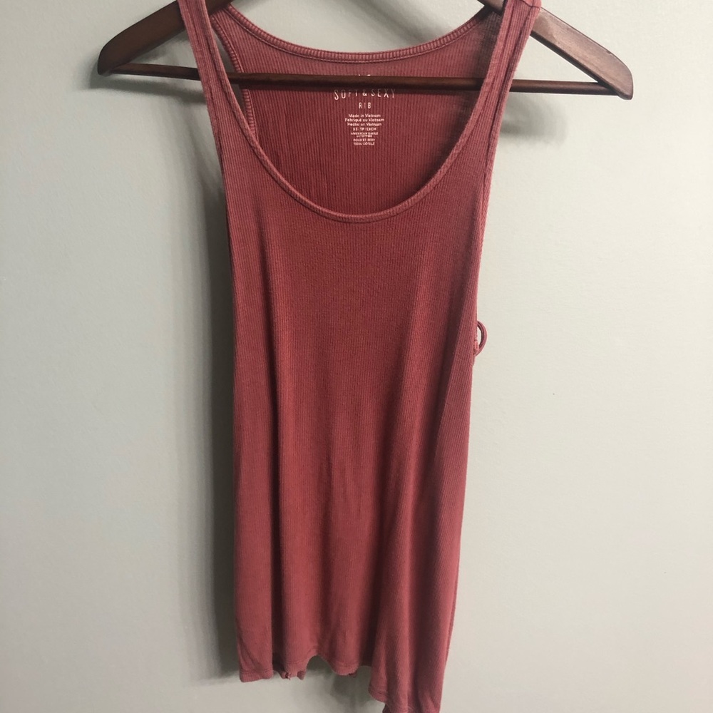 Soft and sexy American Eagle tank top